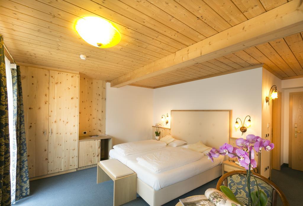 Diamant Spa Resort Santa Cristina Val Gardena Dış mekan fotoğraf
